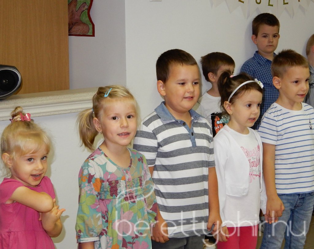 Marika néni 90 éves 19